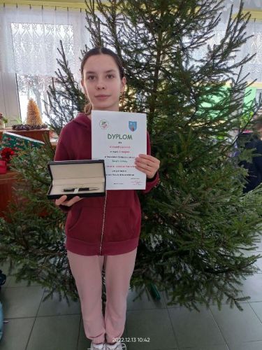 Czytaj więcej: LAUREATKA POWIATOWAEGO KONKURSU LITERACKIEGO