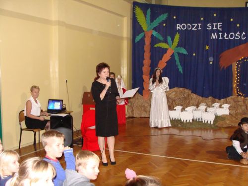 Czytaj więcej: Jasełka 2016