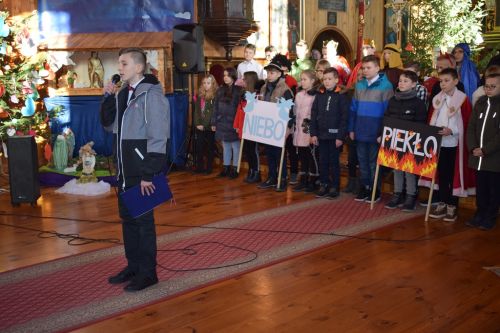 Czytaj więcej: KOLĘDUJEMY W KOŚCIELE