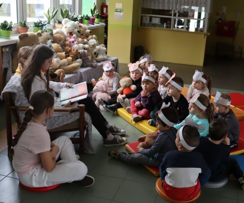 Czytaj więcej: ŚWIATOWY DZIEŃ PLUSZOWEGO MISIA