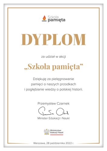 Czytaj więcej: „Szkoła pamięta”