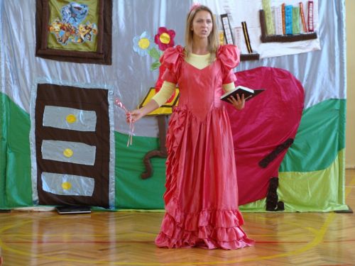 Czytaj więcej: Teatrzyk Magiczna książka